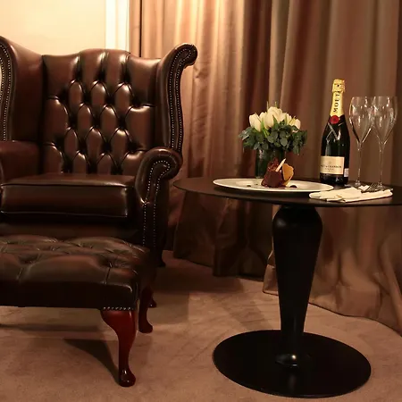 Ξενοδοχείο Graffit Gallery Design 5*