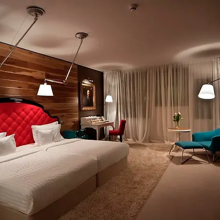 Ξενοδοχείο Graffit Gallery Design 5*