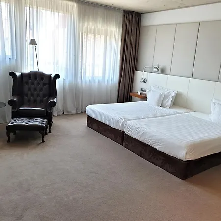 グラフィット ギャラリー デザイン ホテル ヴァルナ