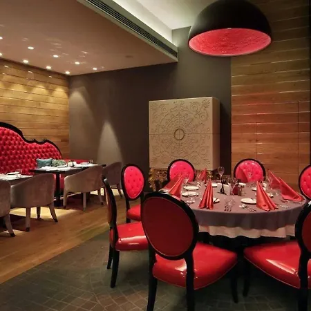 酒店 涂鸦画廊设计酒店 5*