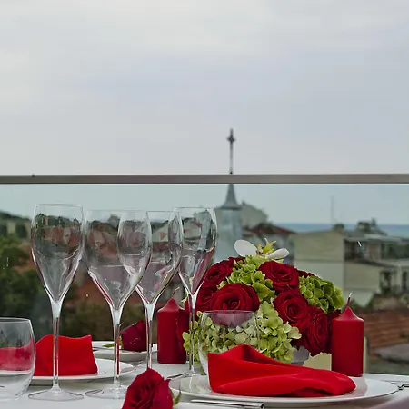 涂鸦画廊设计酒店