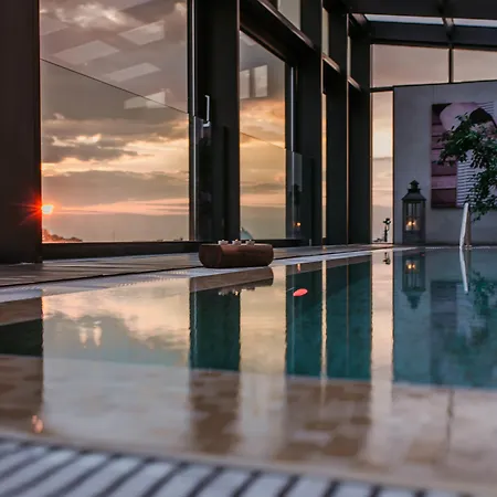 涂鸦画廊设计酒店 5*