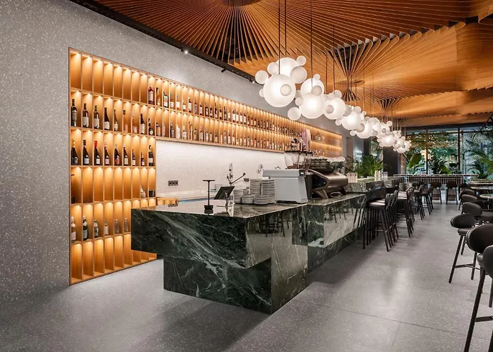 ホテル グラフィット ギャラリー デザイン ヴァルナ