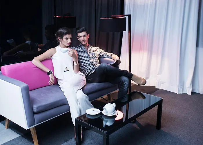 グラフィット ギャラリー デザイン 5* ヴァルナ