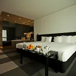 Graffit Gallery Design Отель Варна