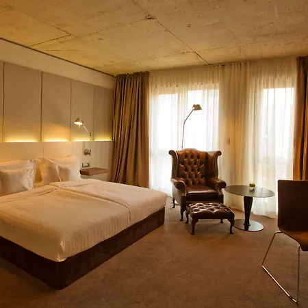 Graffit Gallery Design Hotel 5*