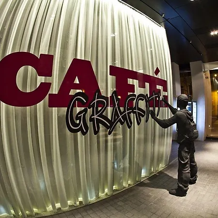 酒店 涂鸦画廊设计酒店 5*