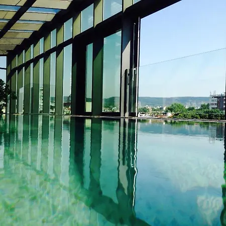 Graffit Gallery Design Warna