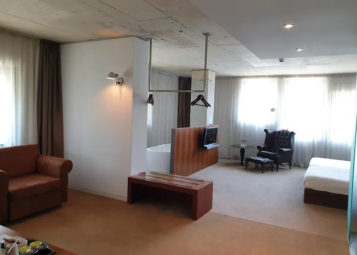 Graffit Gallery Design Hotel 5*